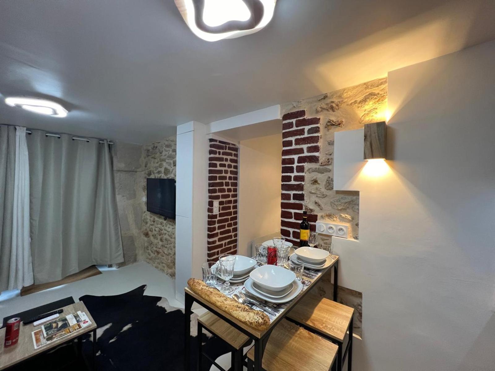 Appartement Design Quartier Montmartre-Sacre-Coeur! Paris Xviiie ภายนอก รูปภาพ
