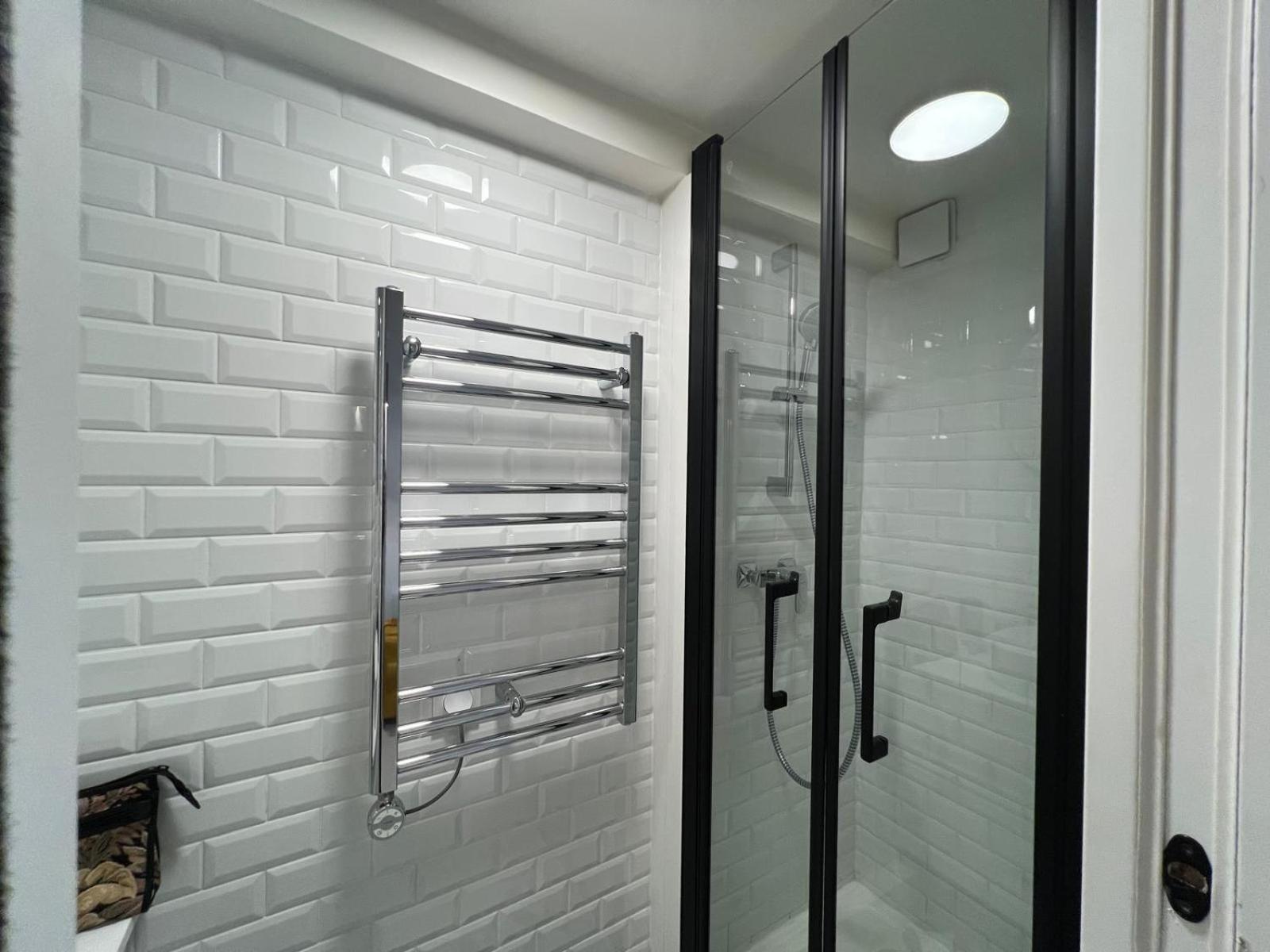 Appartement Design Quartier Montmartre-Sacre-Coeur! Paris Xviiie ภายนอก รูปภาพ